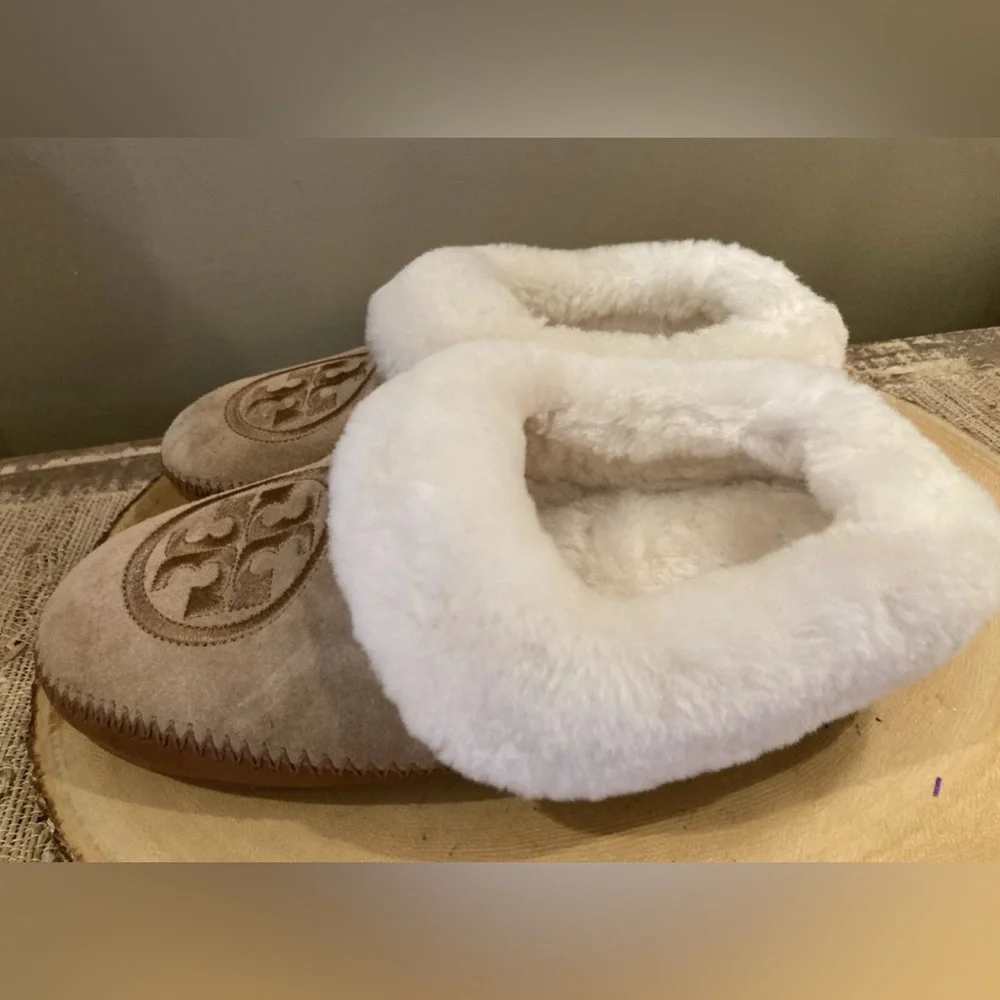 Tory Burch Coley Slipper 2‎ Royal Tan/ Natural Size W US 6 Fur lined New